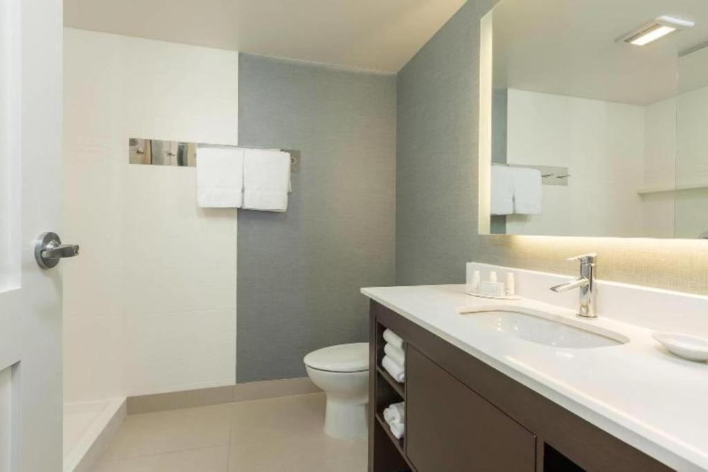 Residence Inn By Marriott Portland Hillsboro/Brookwood Екстериор снимка